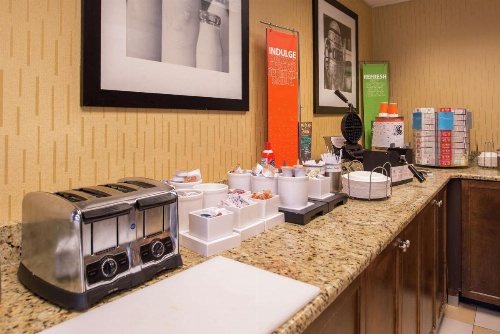 Hampton Inn Columbia Northeast-Fort Jackson Area image 16